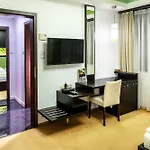 Corso Boutique 4* ギュラ