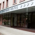 Corso Boutique ギュラ