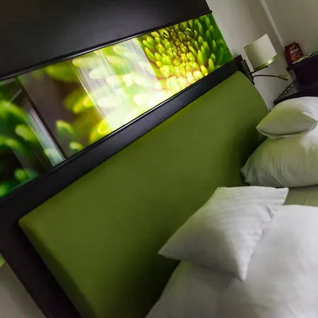 מלון Corso Boutique 4*