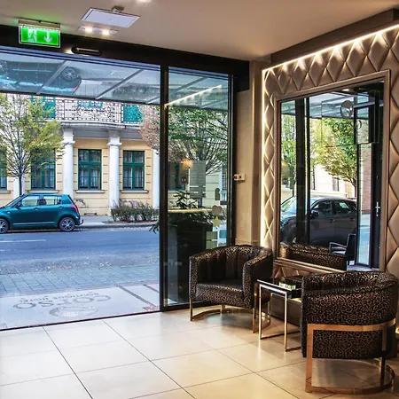 Ξενοδοχείο Corso Boutique 4*